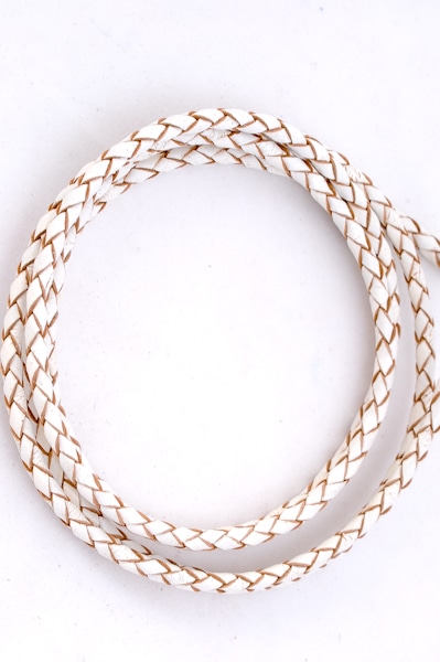 Lacet en cuir tressé - épaisseur 5 mm - blanc